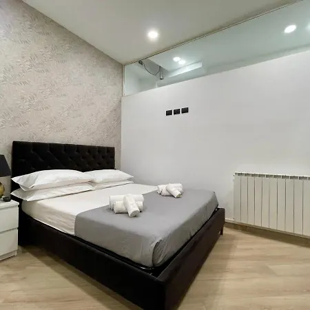 Ticinese 16 Appartement *